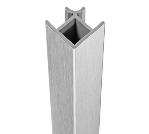 321-1_ipic_sockelblenden_321-ecke-90-alu-geb_ipic1_intl